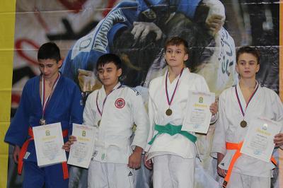 Команда СДЮСШОР «Комета» победила на открытых юношеских соревнованиях по дзюдо